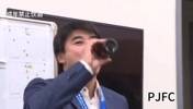 豪爽！当年国安足协杯夺冠，李明在更衣室直接吹了两瓶啤酒🍺